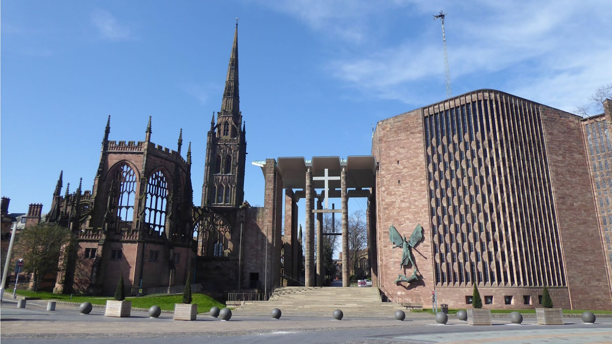 Coventry Cathedral ruins and new cathedral side by side